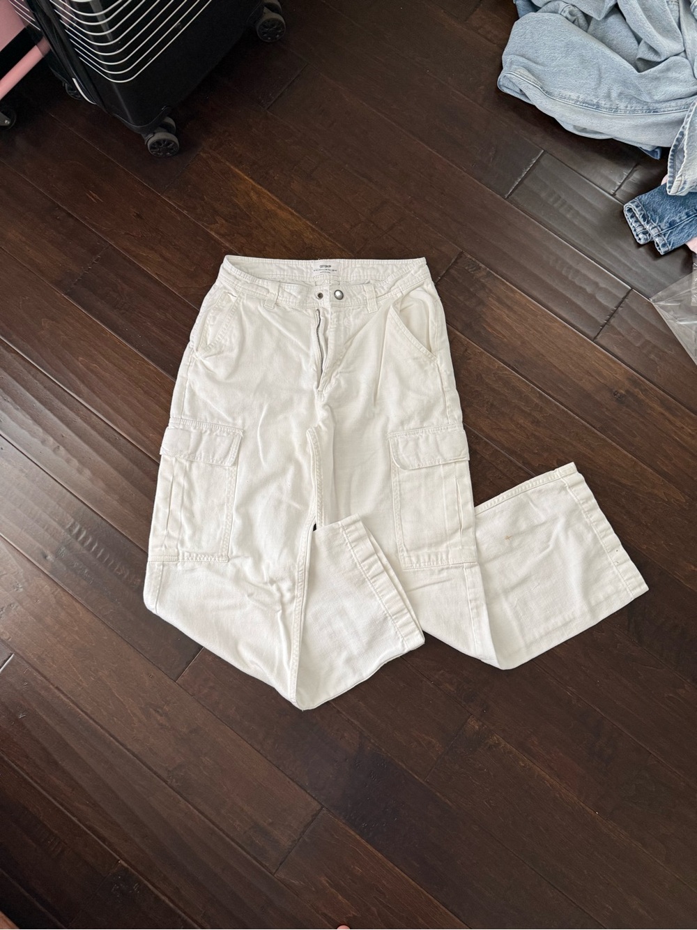Cotton On Off-White Boyfriend Cargo Jeans